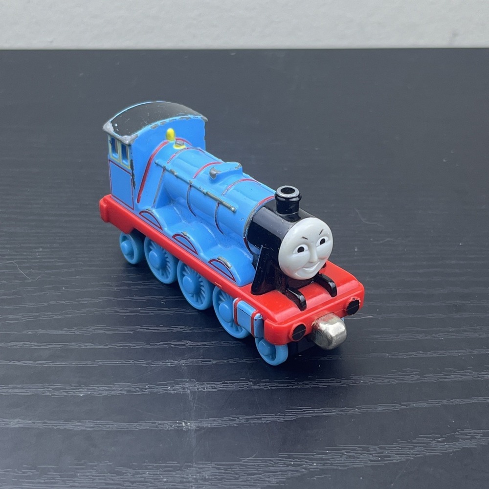 Thomas & Friends Gordon Push Along Take-n-Play Die-Cast Metal Train Engine
